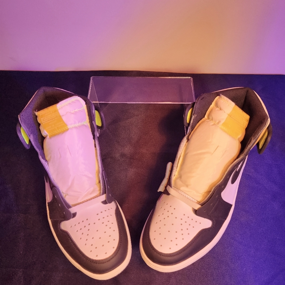 Jordan 1 high volt, size 12